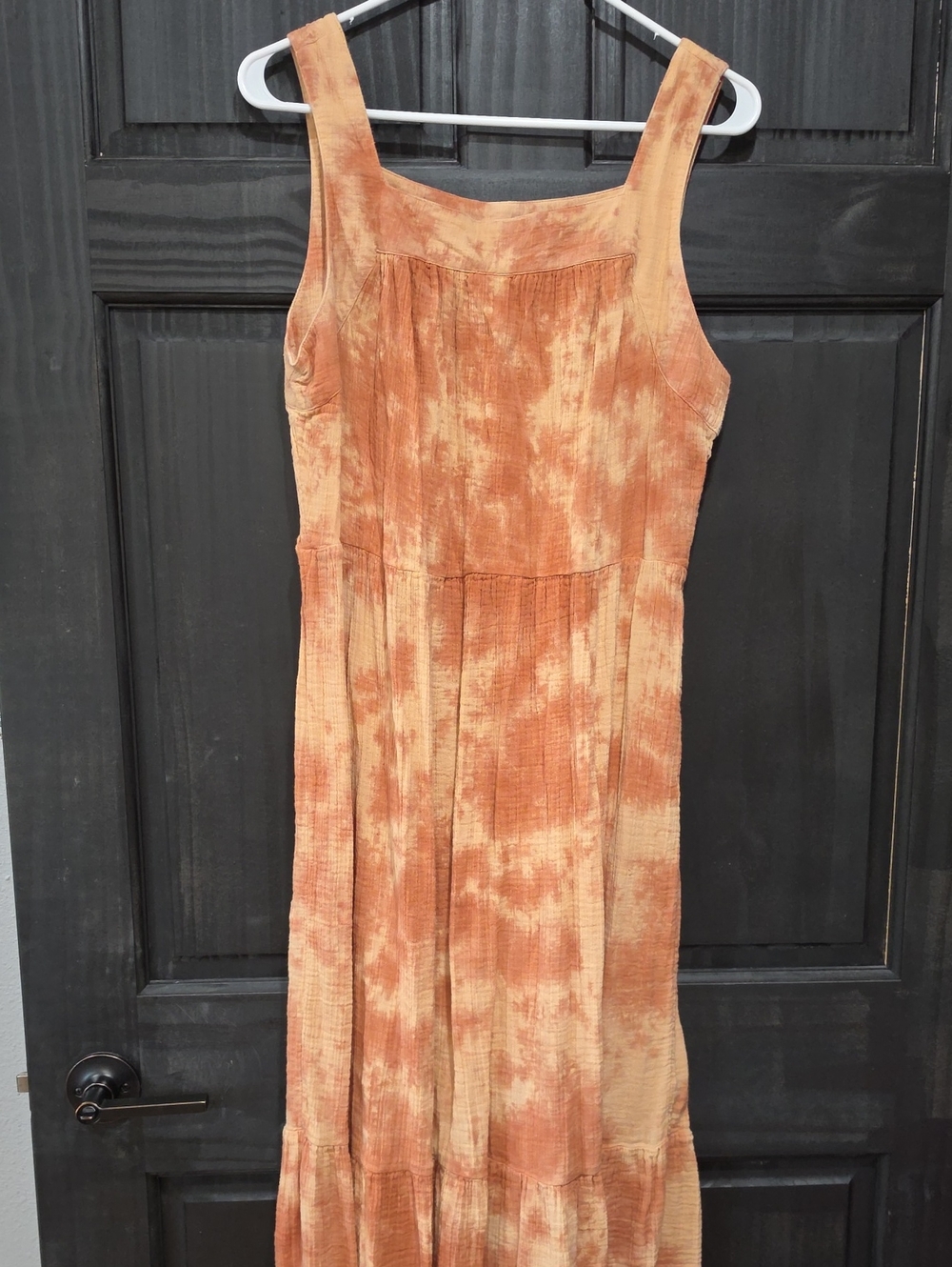 Sleeveless Tie-Dye Midi Dress in Rust